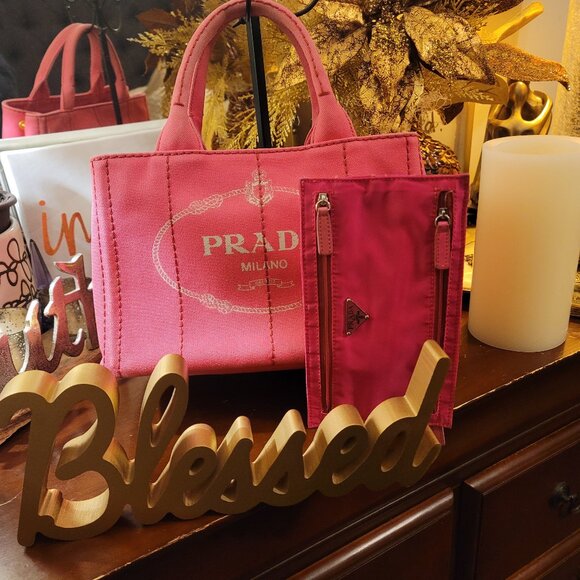 Authentic Prada bag and wallet, and card - Picture 3 of 16